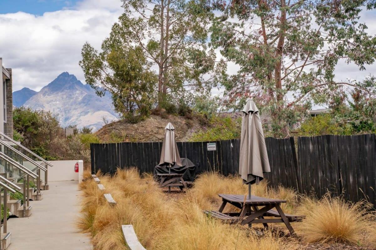 Tranquil Modern Studio Queenstown Exterior photo